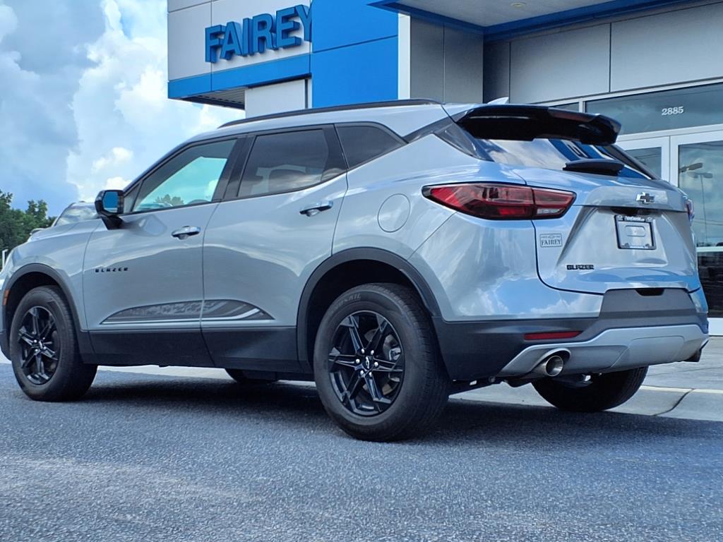 2023 Chevrolet Blazer LT - 2