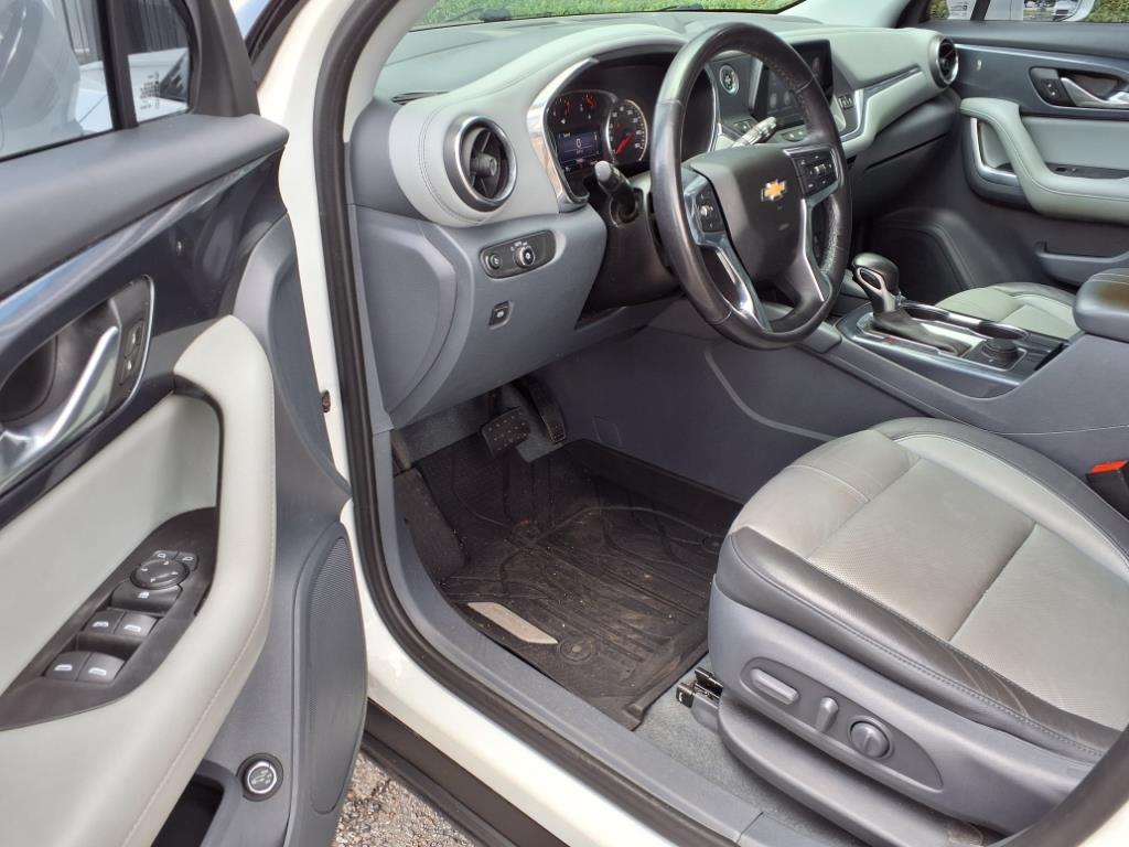 2020 Chevrolet Blazer LT - 3