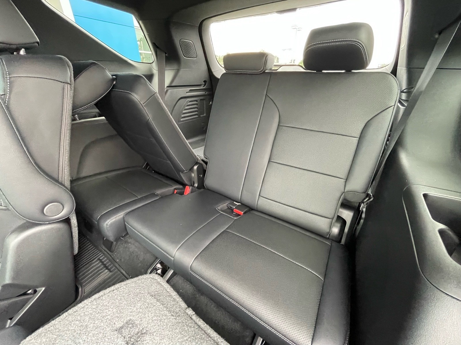 2026 Chevrolet Traverse LT - 4