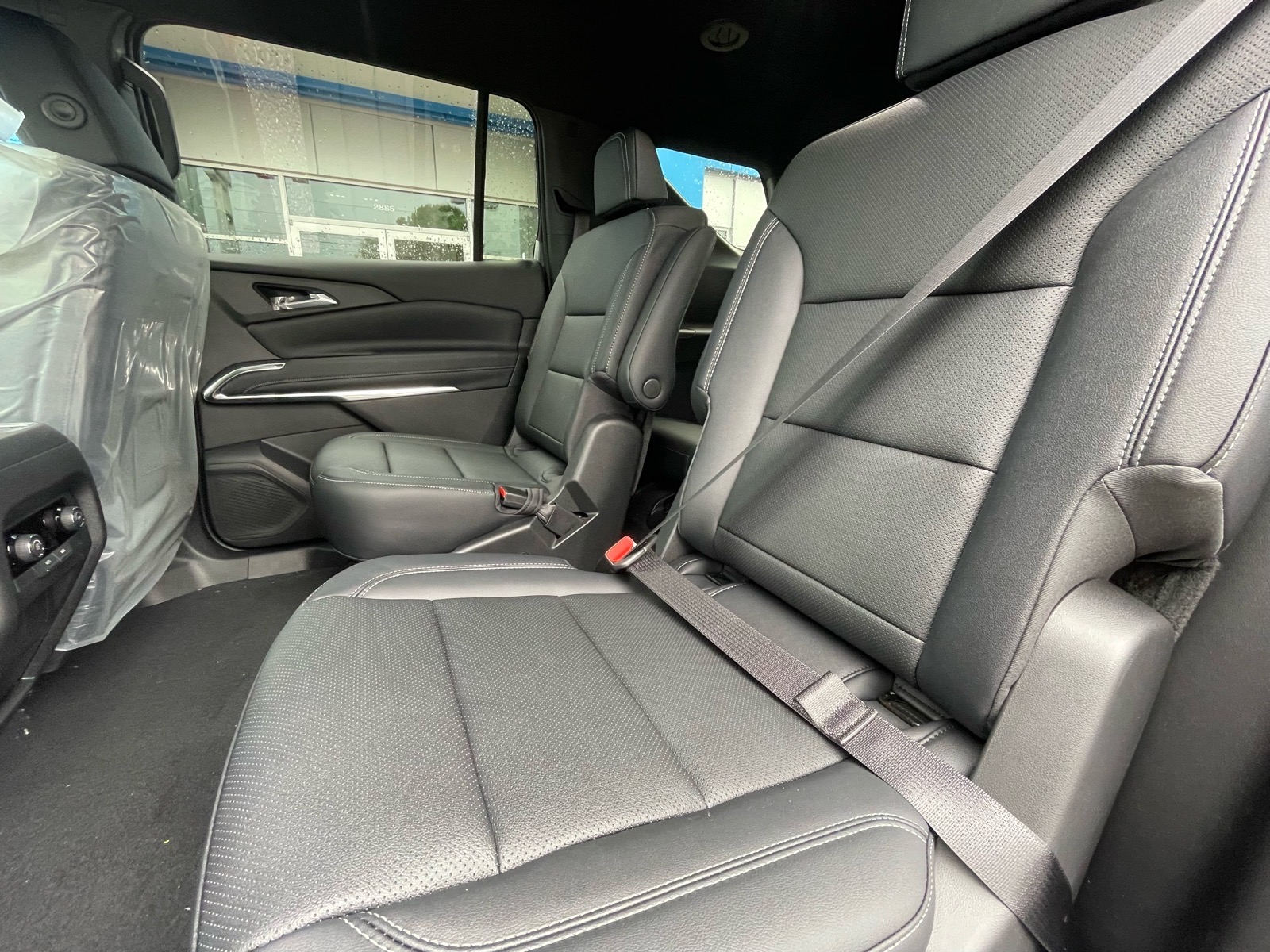 2026 Chevrolet Traverse LT - 4