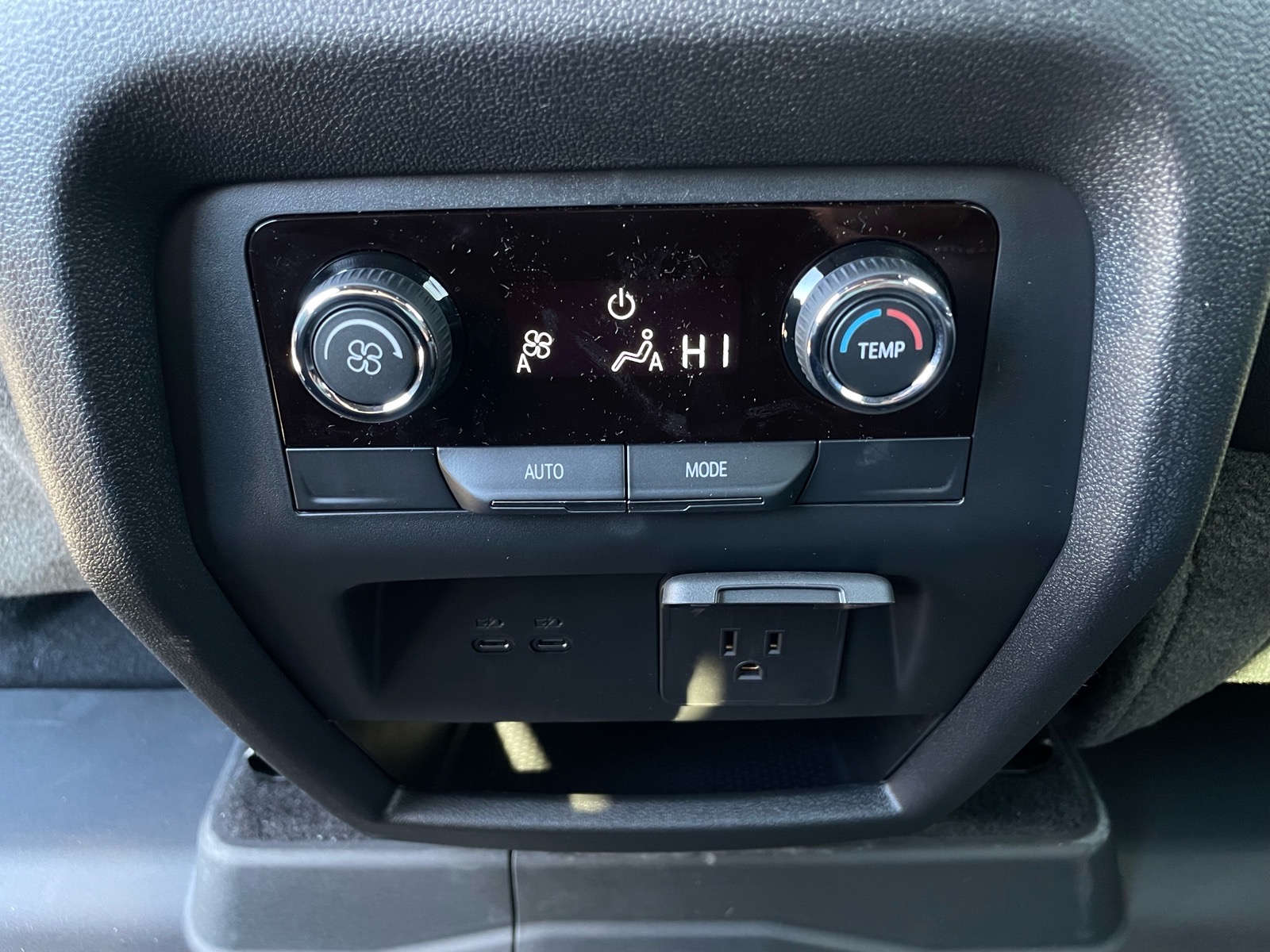 2026 Chevrolet Traverse LT - 4