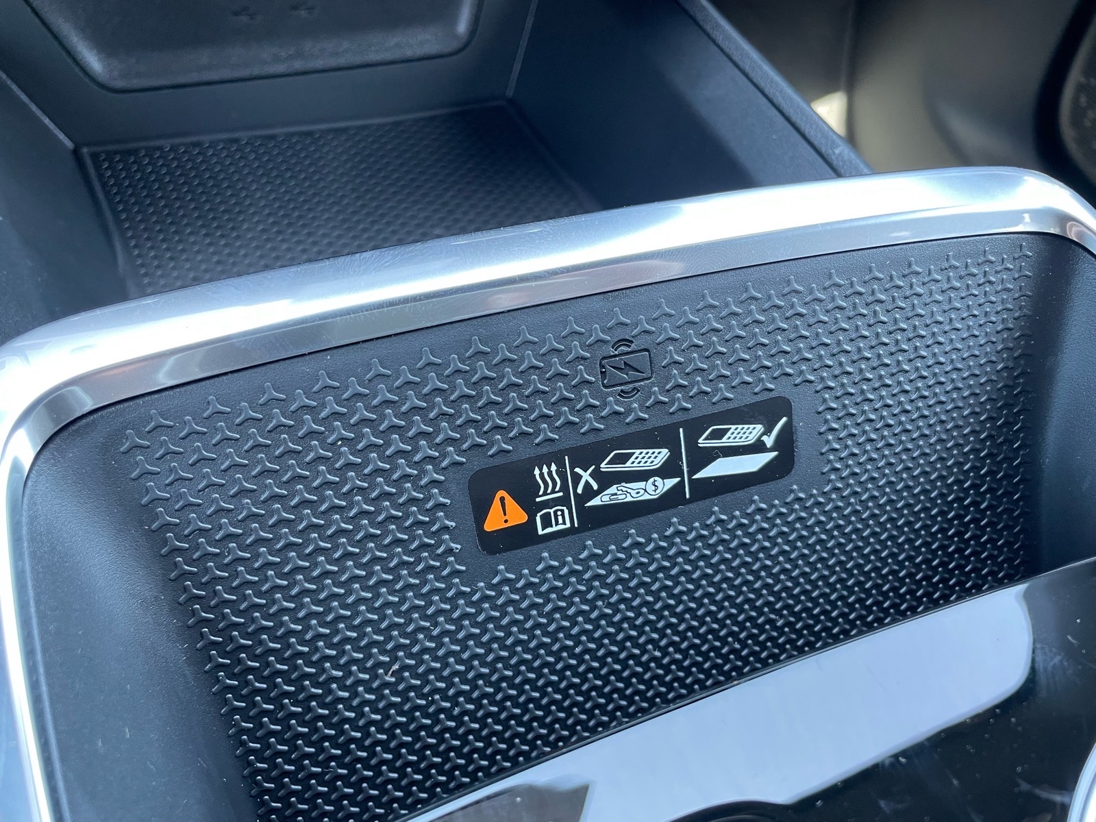 2026 Chevrolet Equinox LT Summit Whi at Fairey Chevrolet