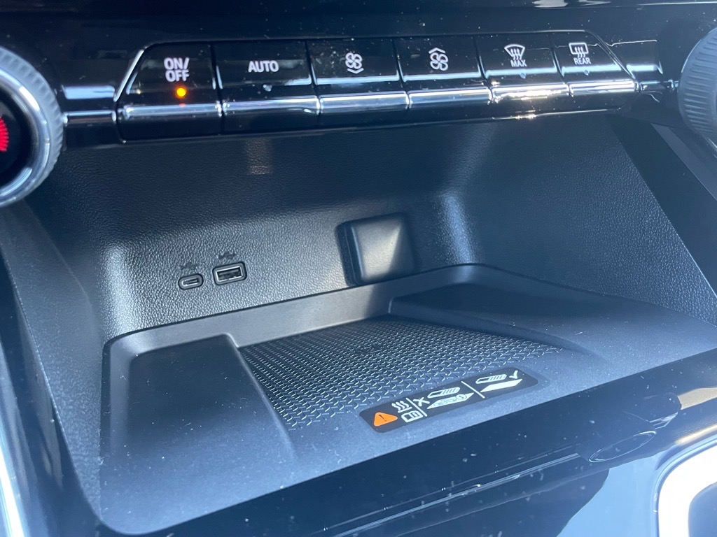 2026 Chevrolet Traverse High Country - 4