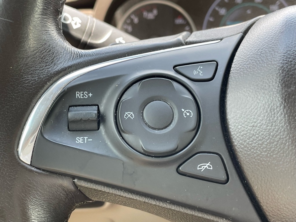 2017 Buick LaCrosse Essence - 5