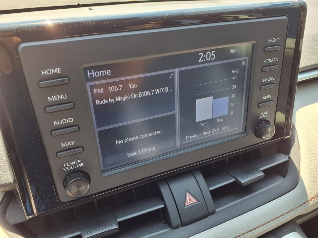 2019 Toyota RAV4 XLE - 5