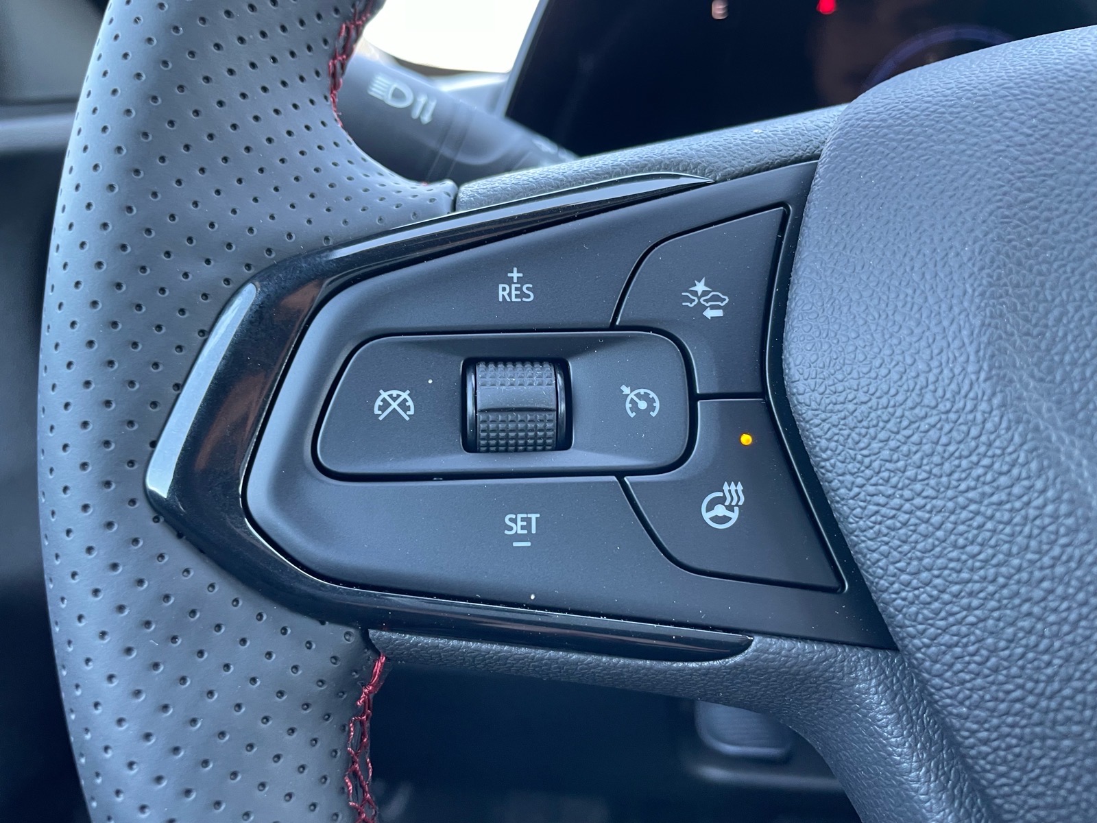 2026 Chevrolet Trax RS - 6