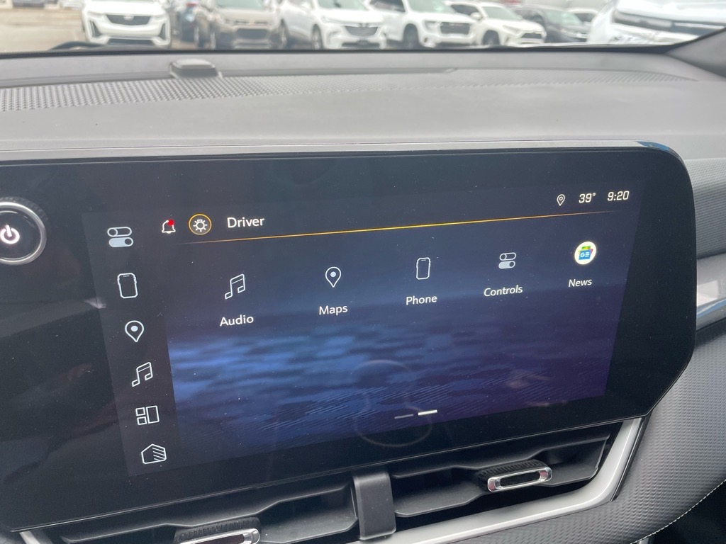 2025 Chevrolet Equinox LT White at Fairey Chevrolet