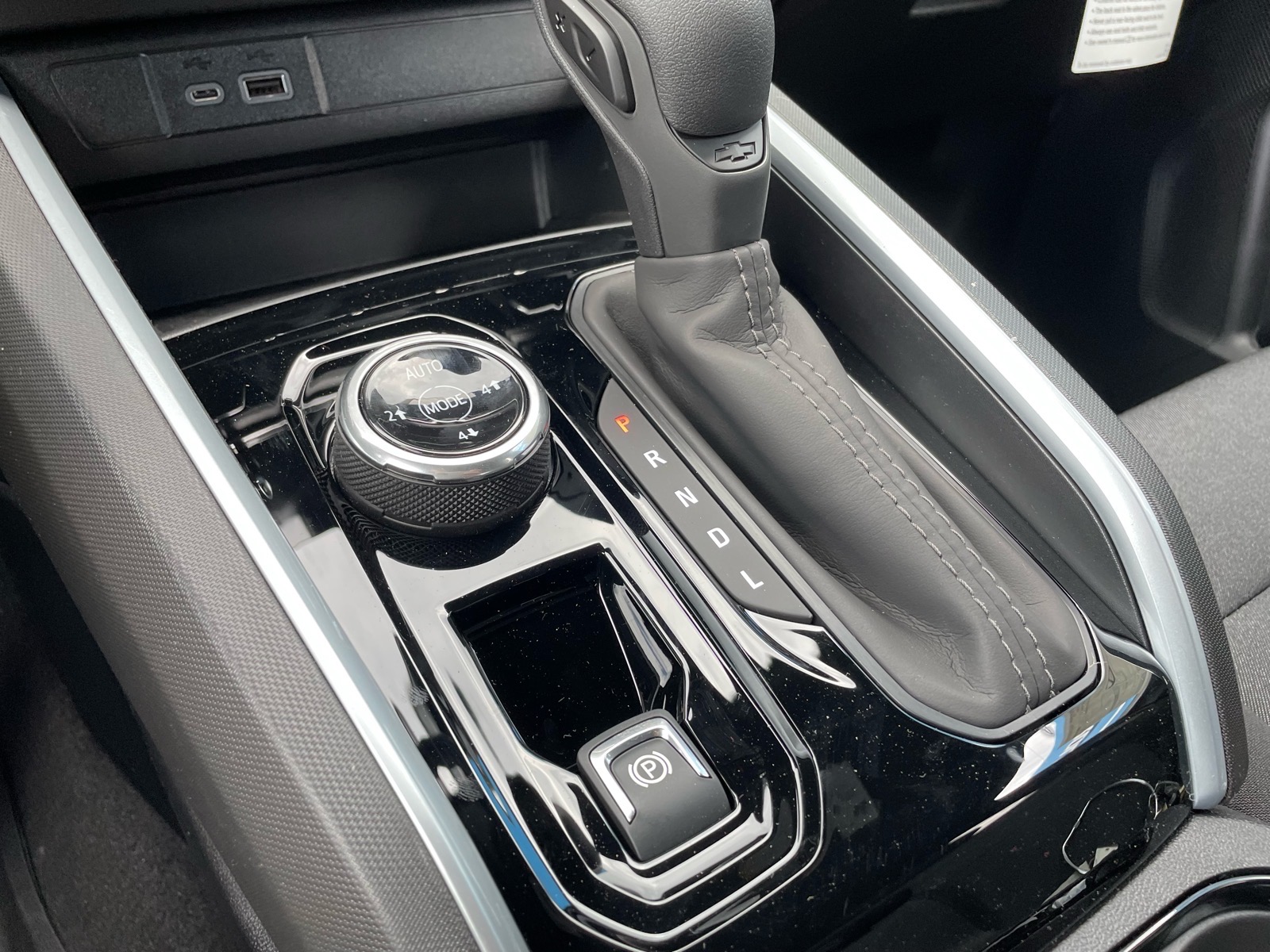 2026 Chevrolet Colorado Trail Boss - 7