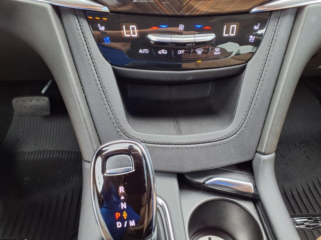 2023 Cadillac XT6 Premium Luxury - 7