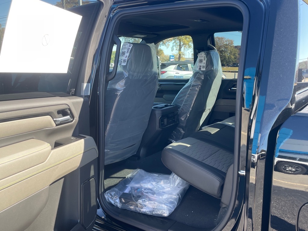 2026 Chevrolet Silverado 2500HD ZR2 - 7