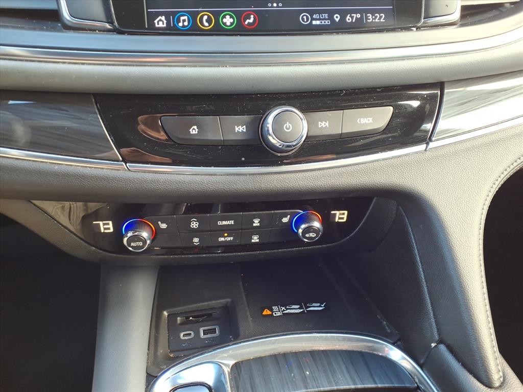 2023 Buick Enclave Essence - 7