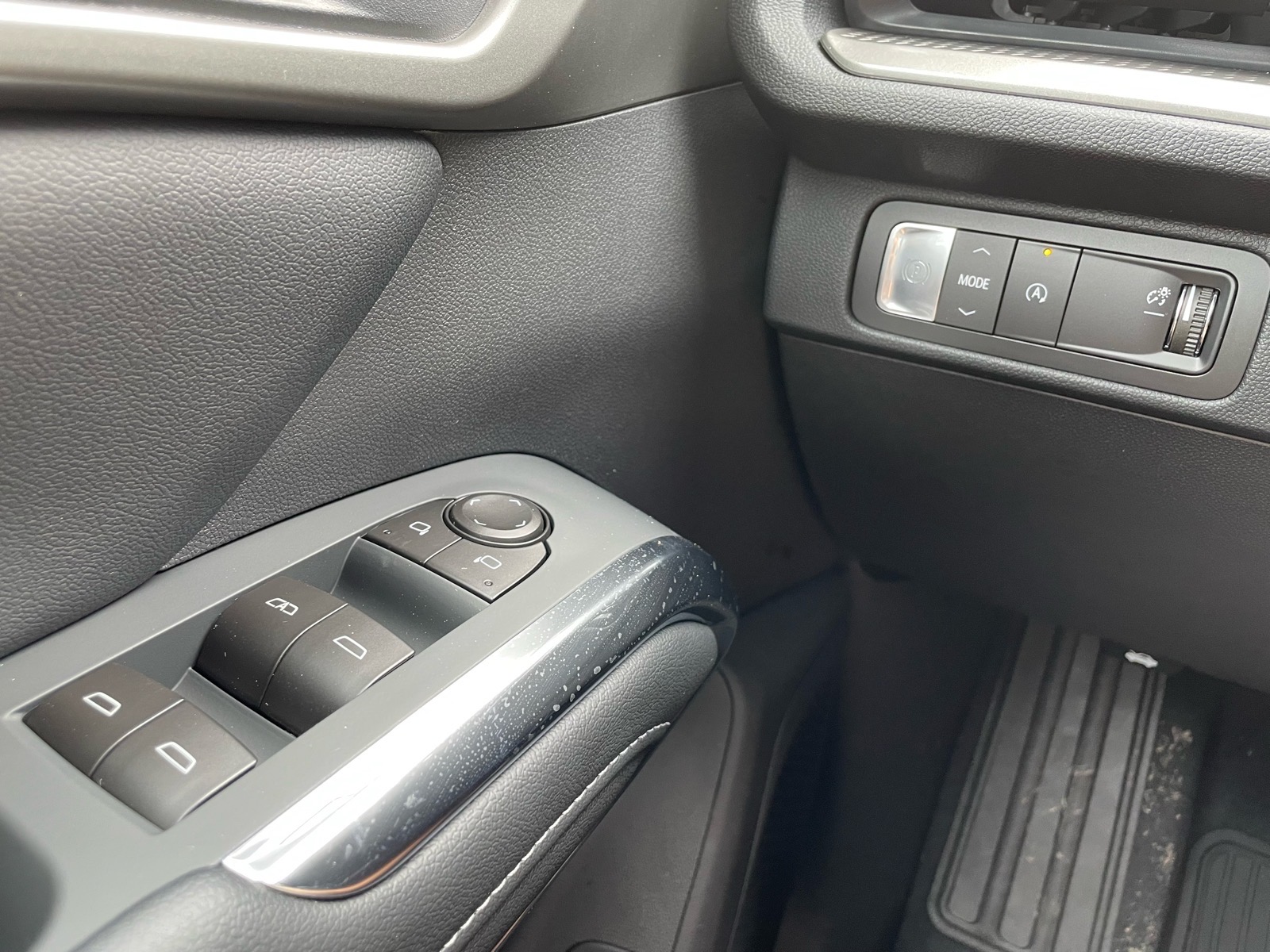 2026 Chevrolet Traverse LT - 8