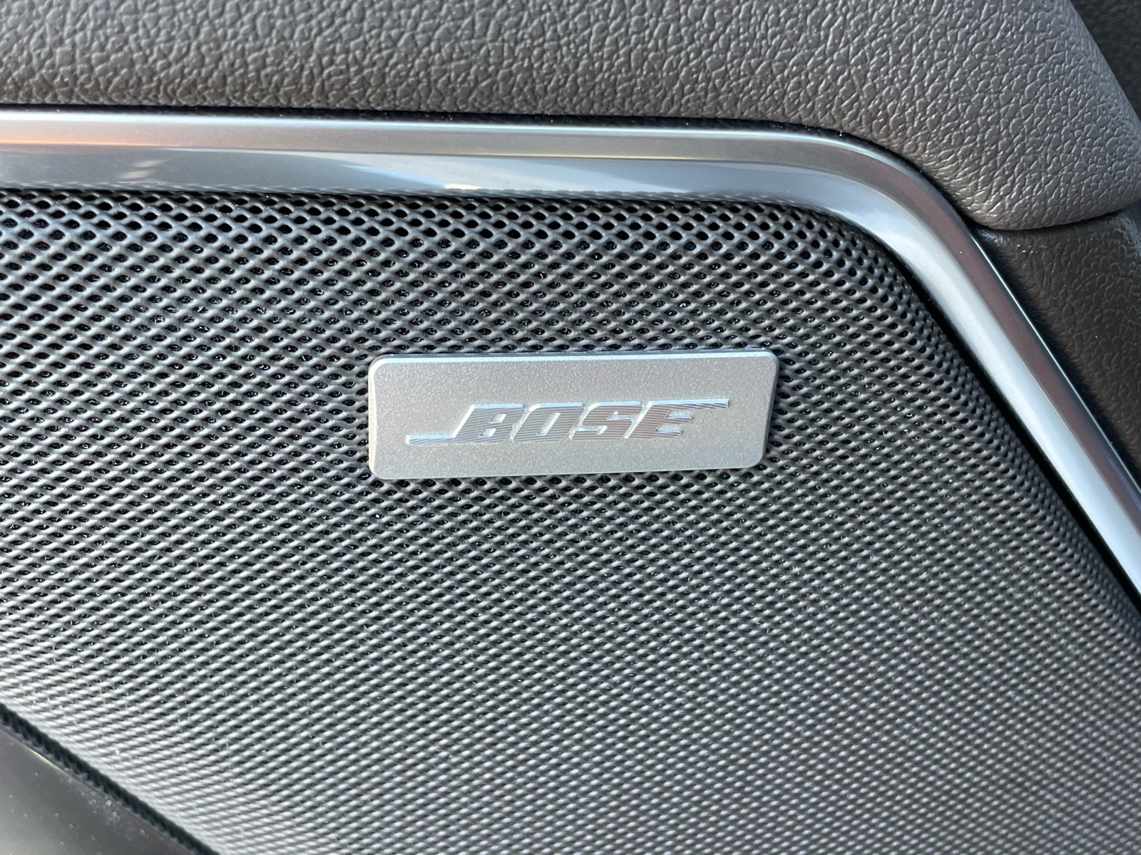 2026 GMC Sierra 1500 SLT - 8