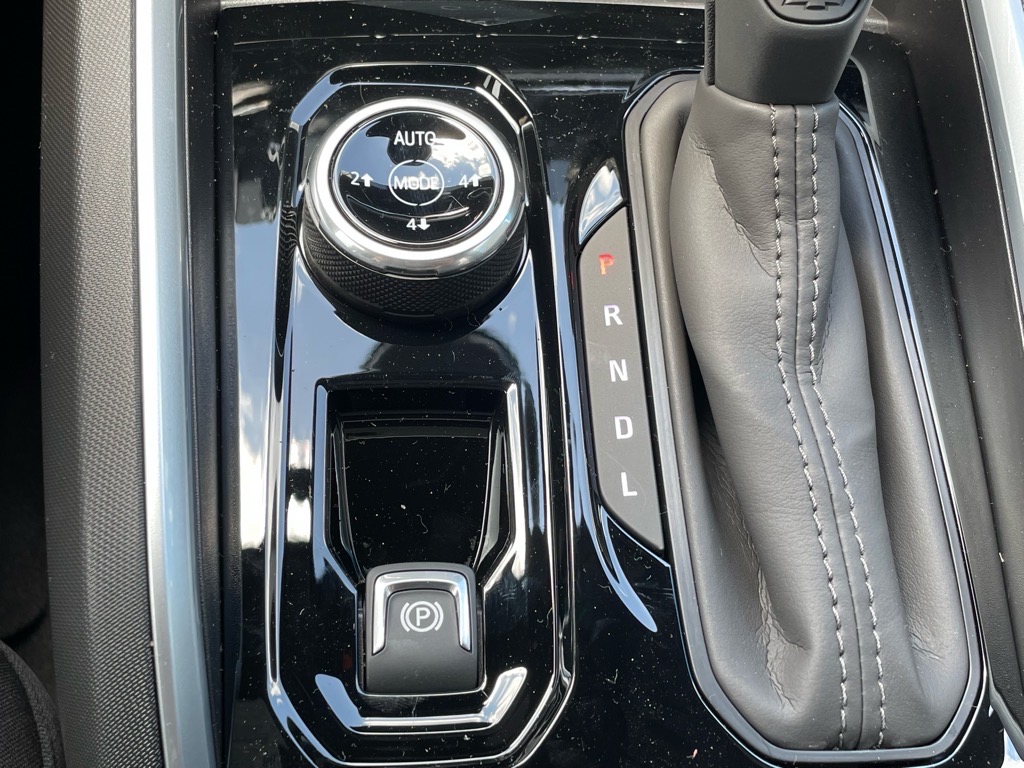 2025 Chevrolet Colorado Trail Boss - 8