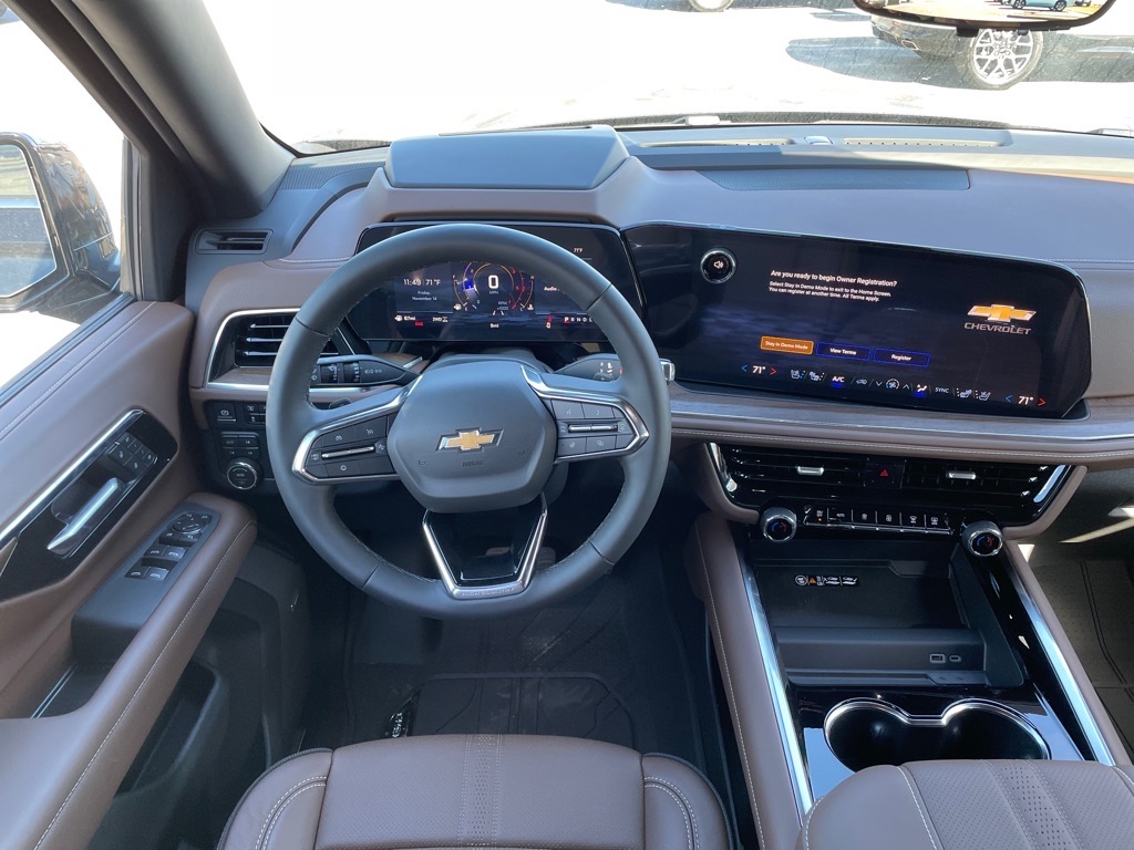 2026 Chevrolet Suburban High Country - 8