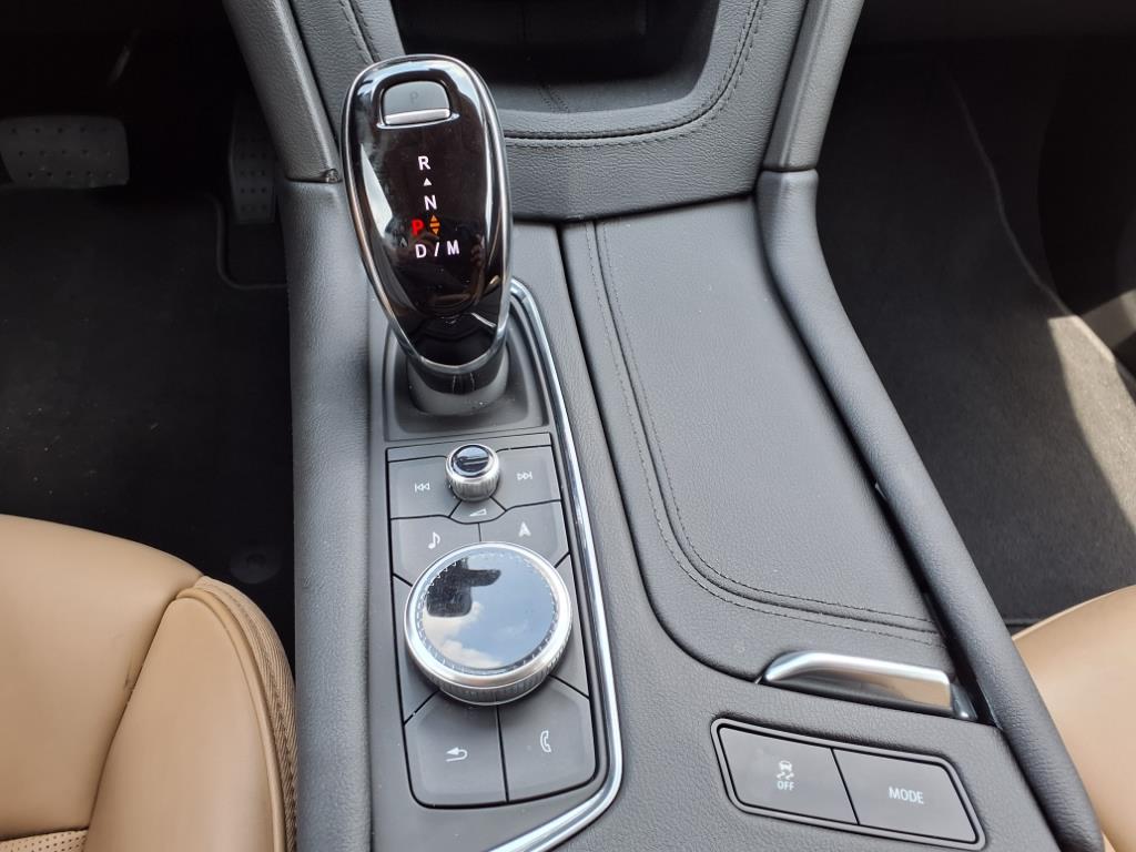 2024 Cadillac XT6 Premium Luxury - 8