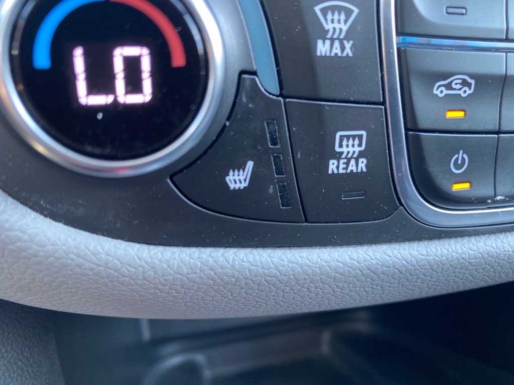 2019 Chevrolet Equinox Premier - 8