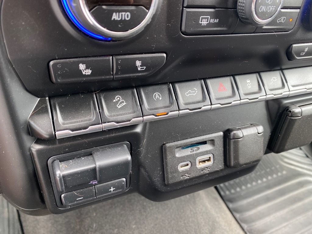 2020 Chevrolet Silverado 1500 LT - 8