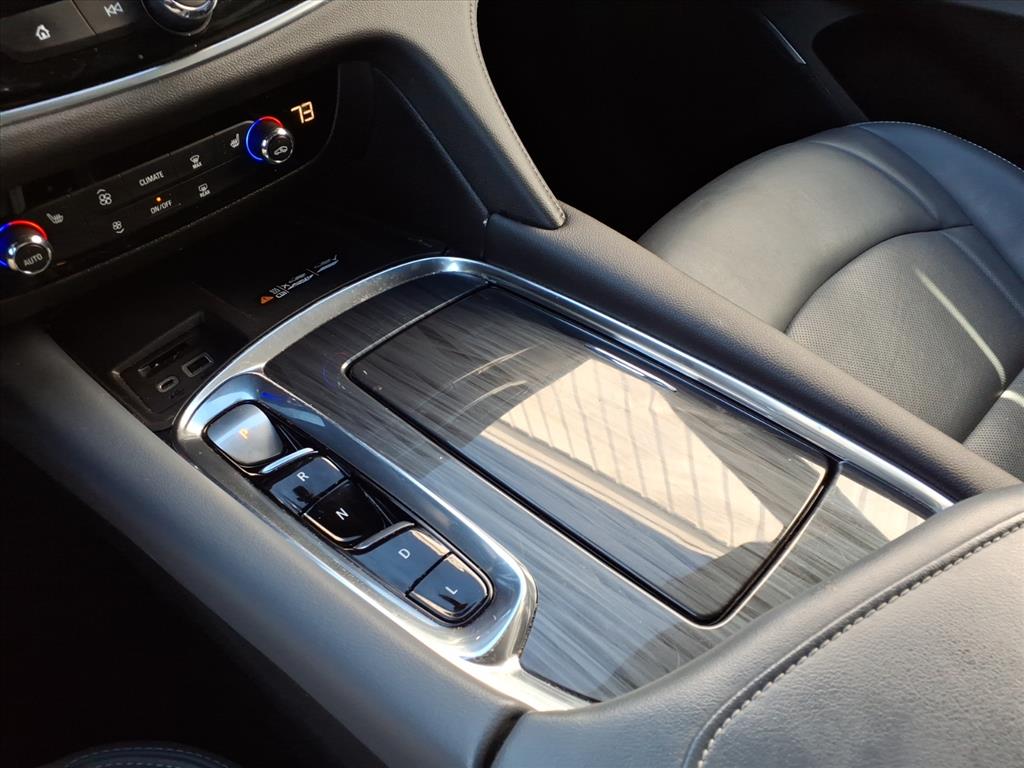 2023 Buick Enclave Essence - 8