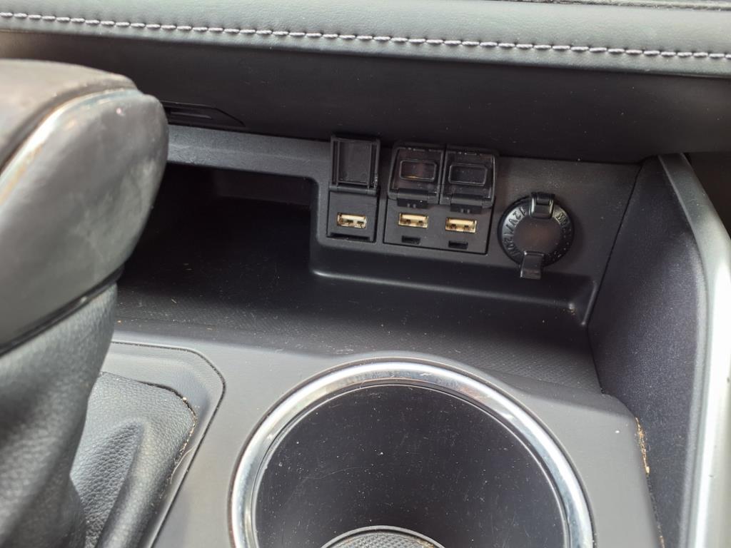 2021 Toyota Highlander XLE - 8