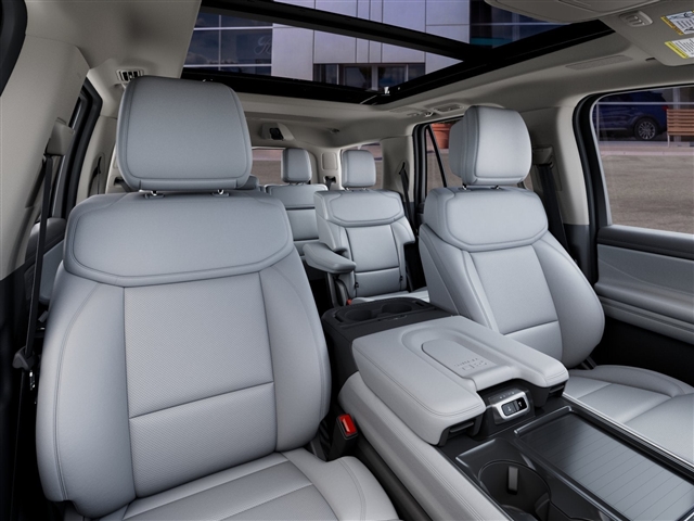 2027 Ford Expedition Platinum