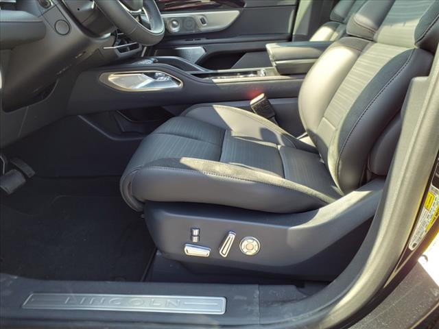 2025 Lincoln Nautilus Hybrid Reserve