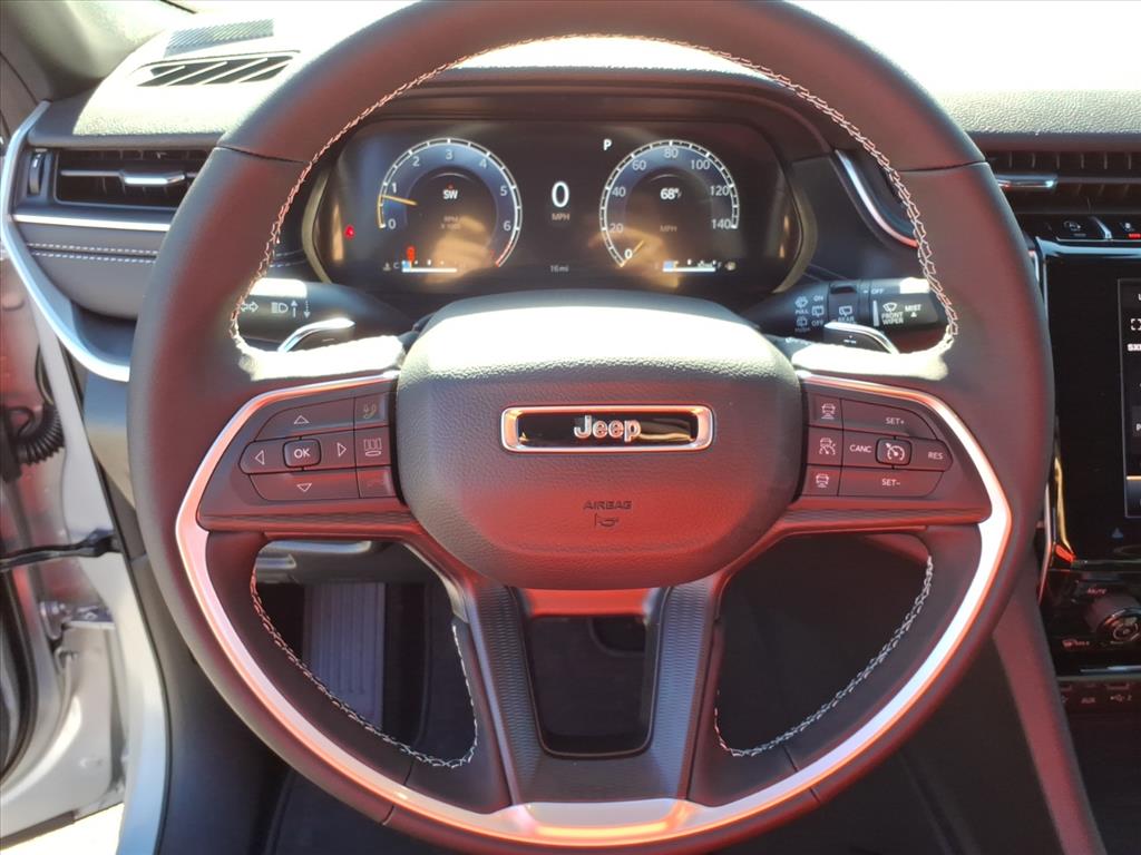 2025 Jeep Grand Cherokee Altitude X 4x4