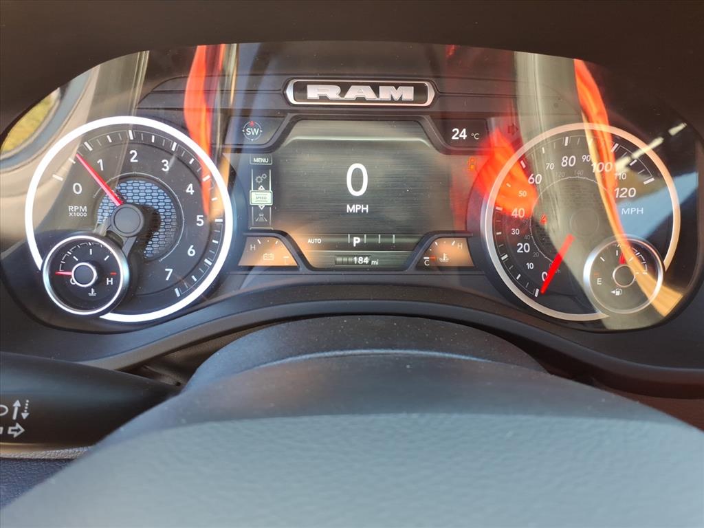 2026 Ram 1500 Big Horn Crew Cab 4x4 5'7" Box