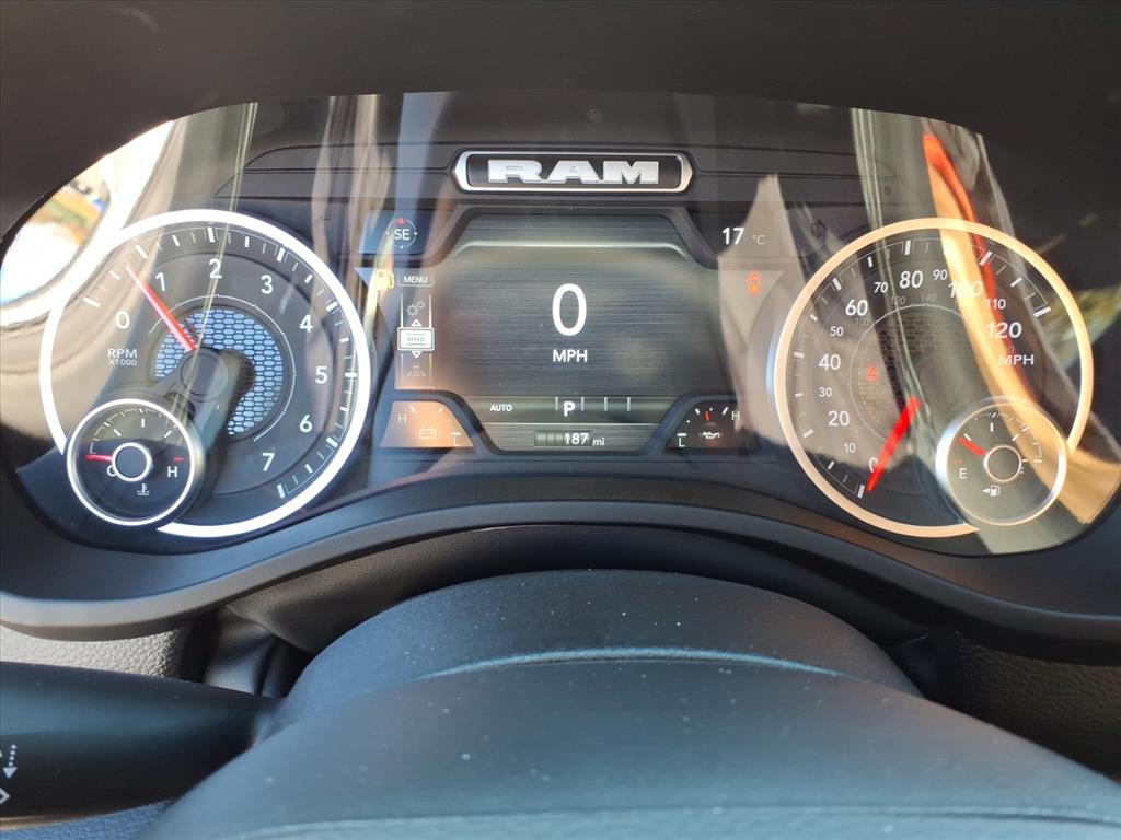 2026 Ram 1500 Big Horn Crew Cab 4x4 5'7" Box