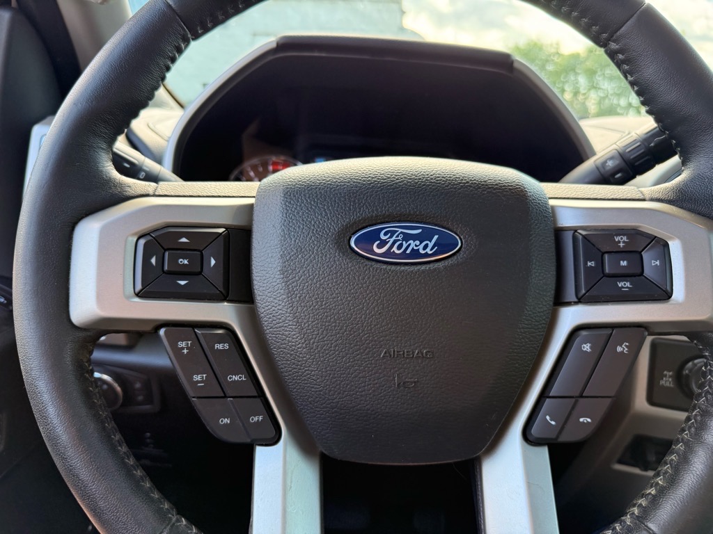 2020 Ford F-350 Super Duty Lariat