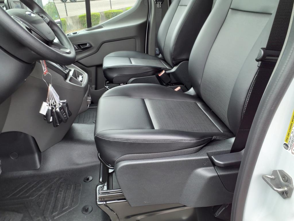 2024 Ford Transit 250