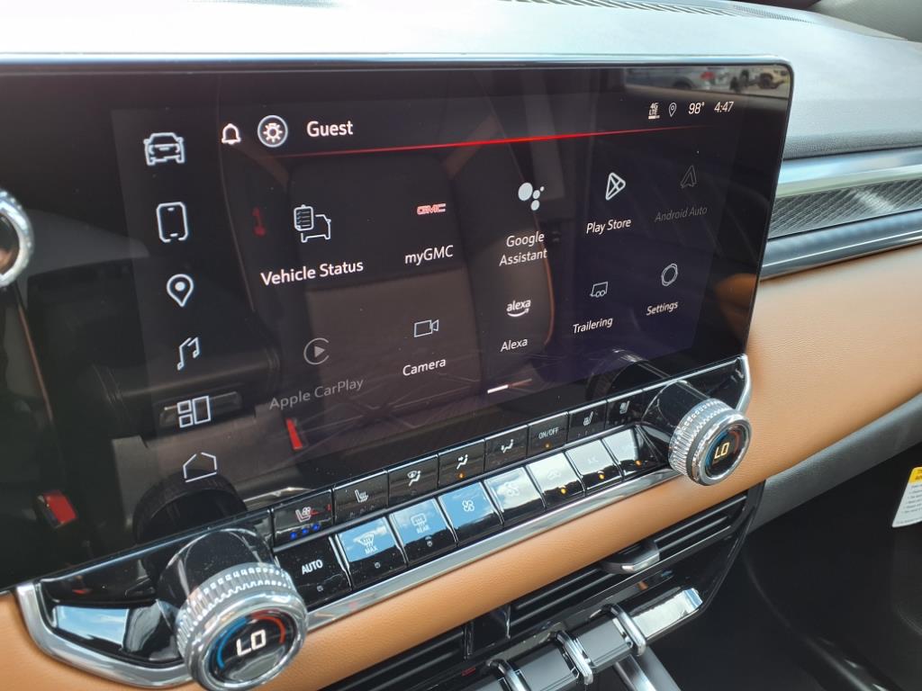 2025 GMC Canyon AT4