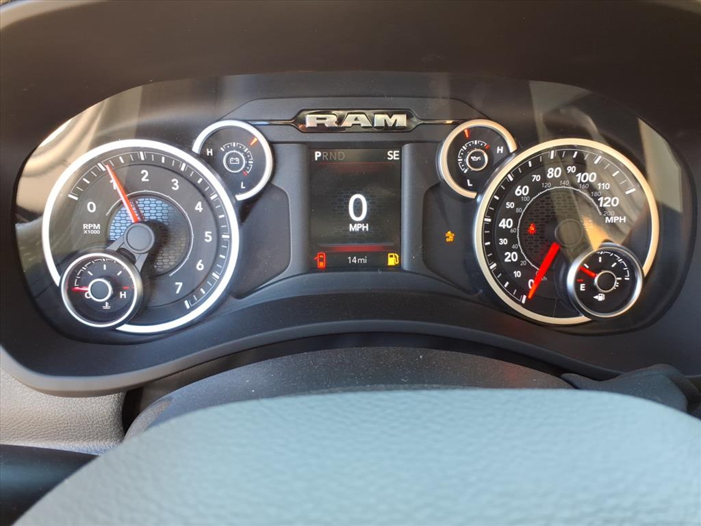 2026 Ram 2500 Tradesman Crew Cab 4x4 8' Box