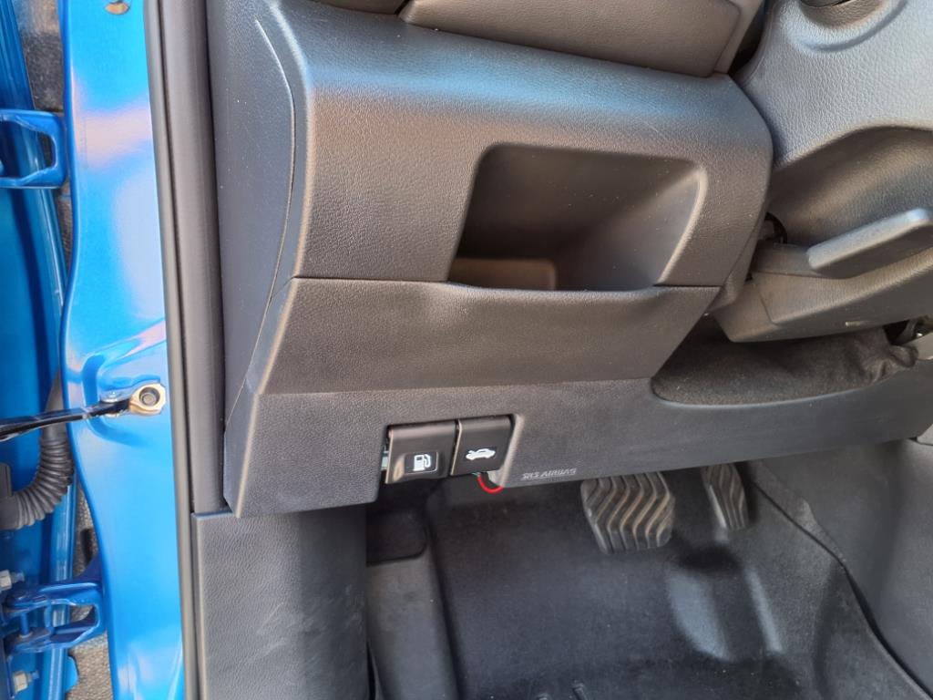 2021 Nissan Kicks SR Xtronic CVT