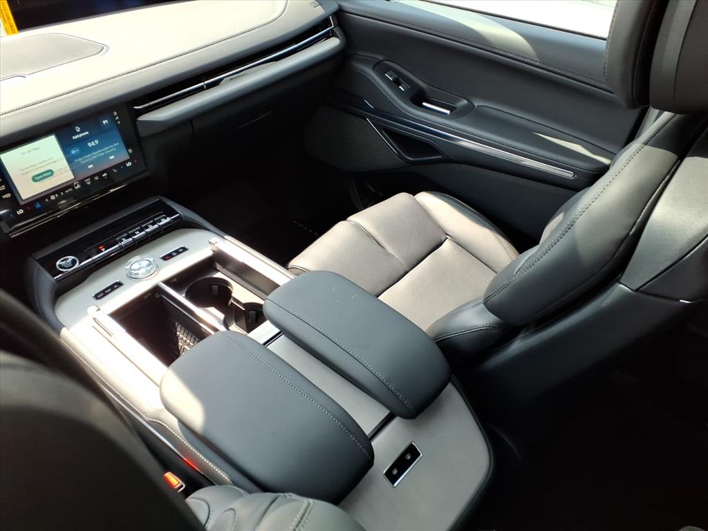 2025 Lincoln Navigator Reserve L