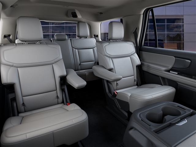 2027 Ford Expedition Active