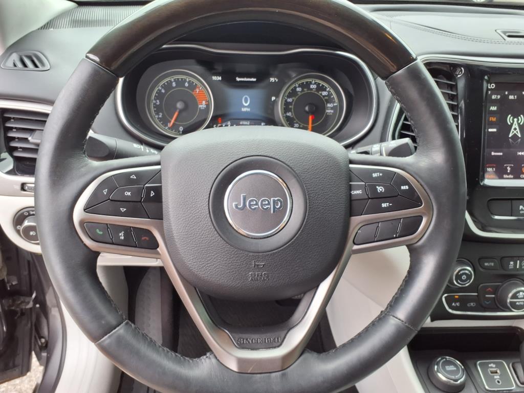 2019 Jeep Cherokee Overland 4x4
