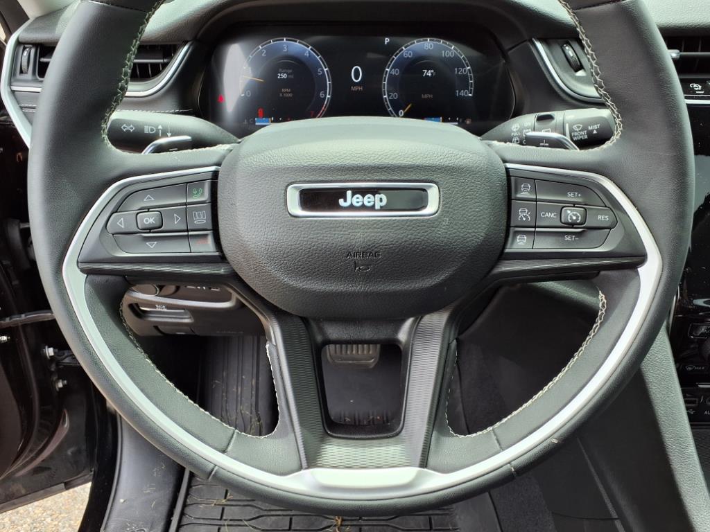 2023 Jeep Grand Cherokee Laredo