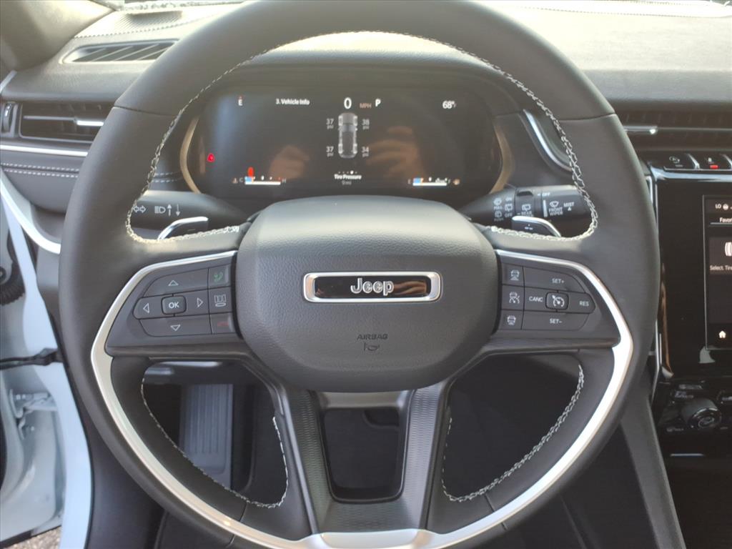 2025 Jeep Grand Cherokee Altitude X 4x4