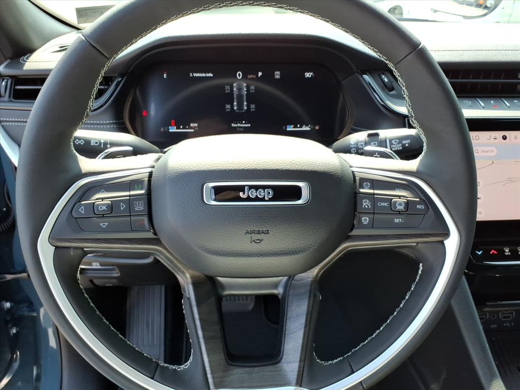 2026 Jeep Grand Cherokee Limited Reserve 4x4