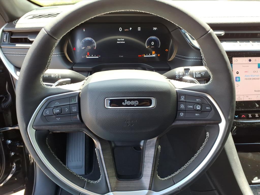 2026 Jeep Grand Cherokee L Altitude 4x4