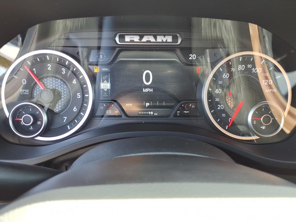 2026 Ram 1500 Big Horn Crew Cab 4x4 5'7" Box