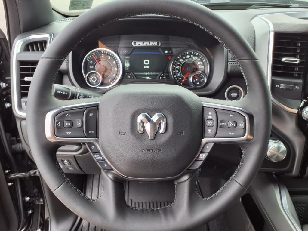 2025 Ram 1500 Laramie Crew Cab 4x4 5'7" Box