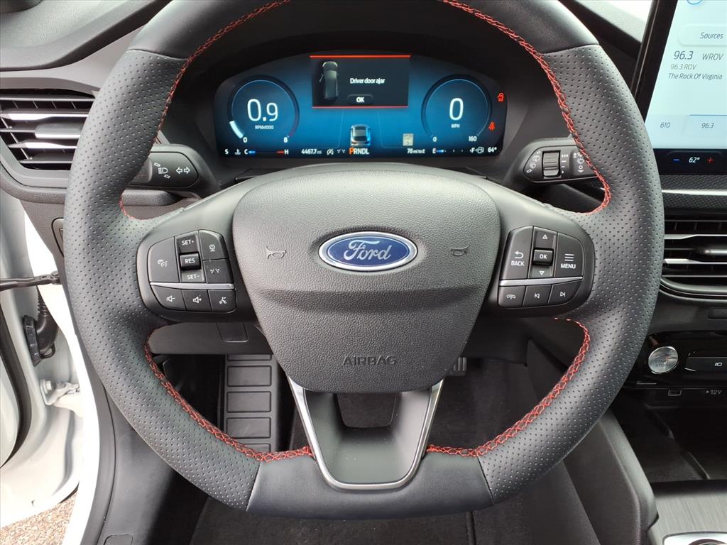 2025 Ford Escape ST-Line Select