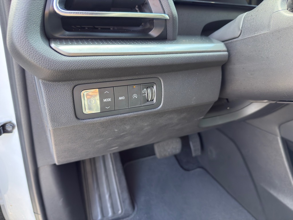 2024 Chevrolet Traverse AWD LT