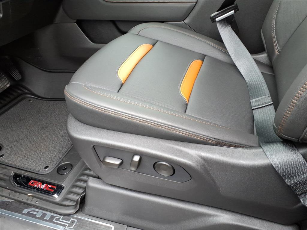 2026 GMC Sierra 2500HD AT4