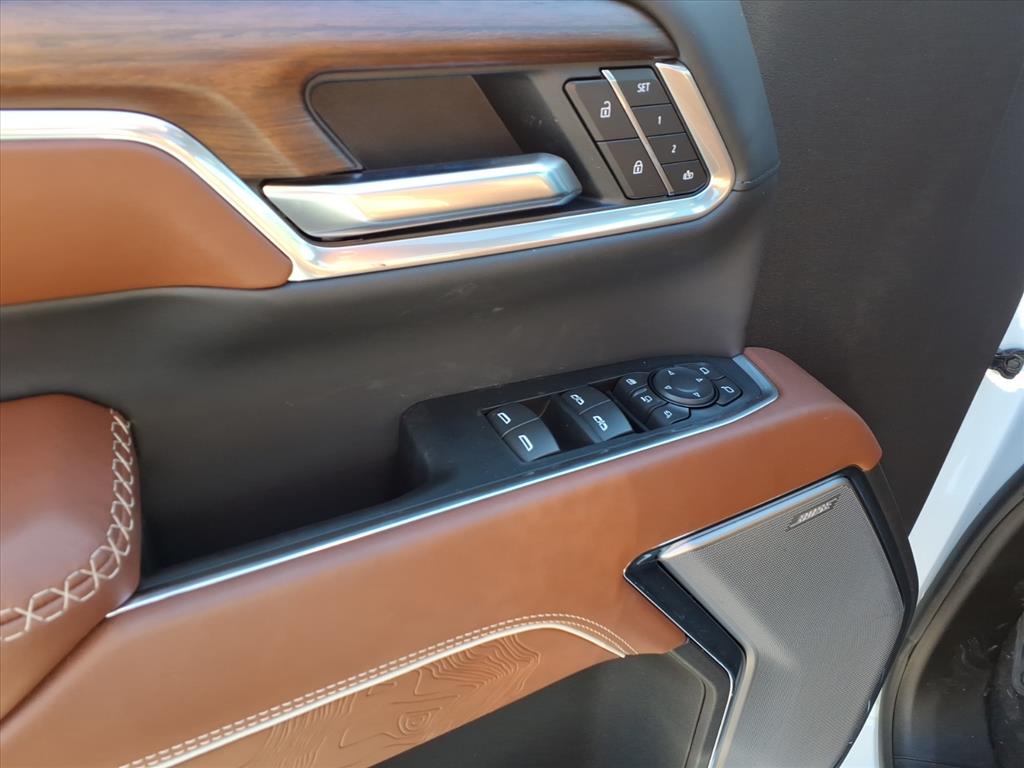 2026 GMC Sierra 2500HD Crew Cab, Standard Bed, Denali Ultimate, 4WD