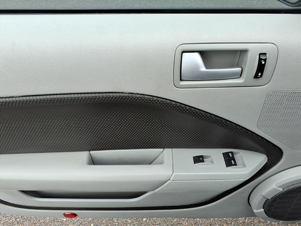 2008 Ford Mustang GT Deluxe