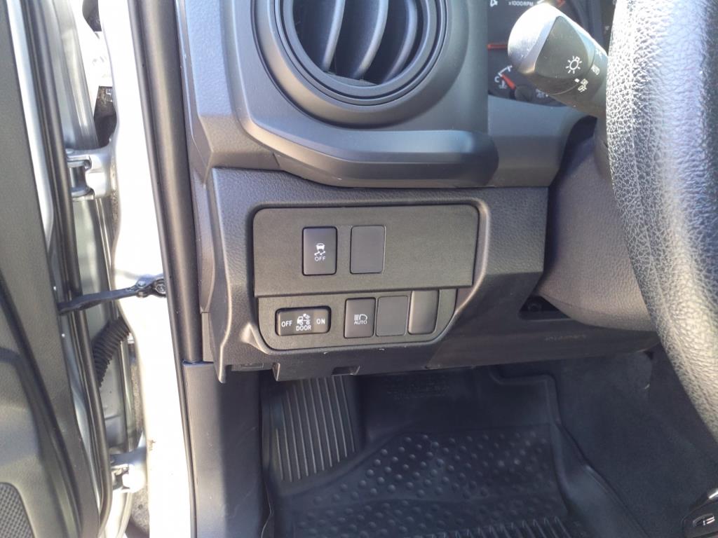 2022 Toyota Tacoma SR5 V6