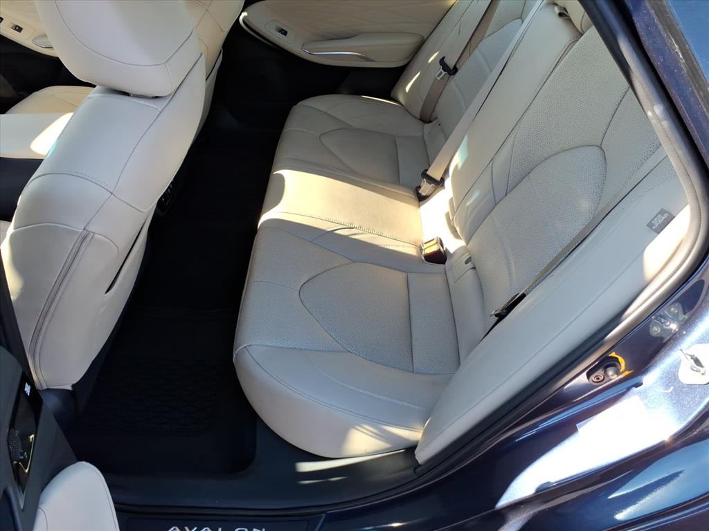 2019 Toyota Avalon Limited